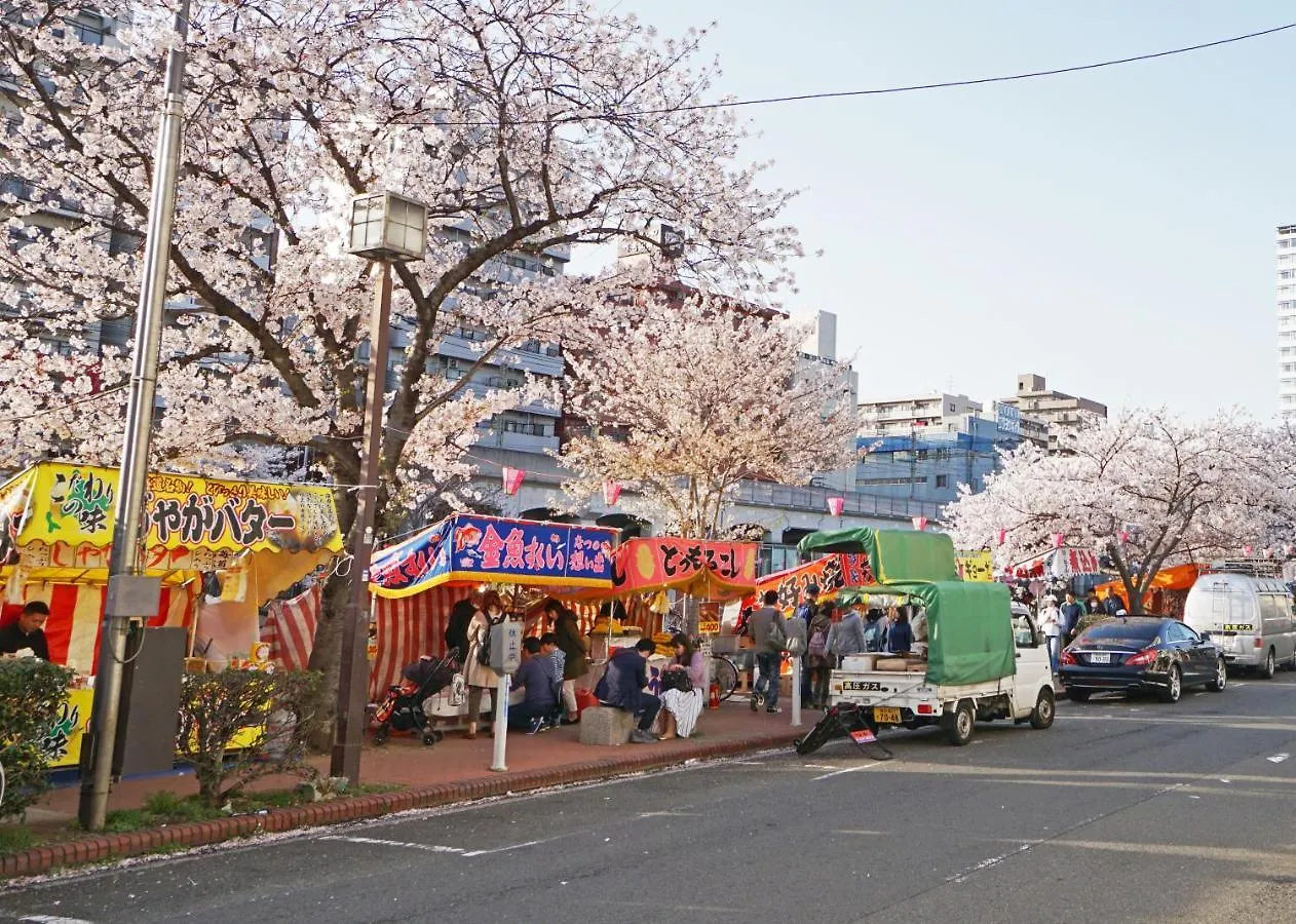Yokohama Classic Apartment