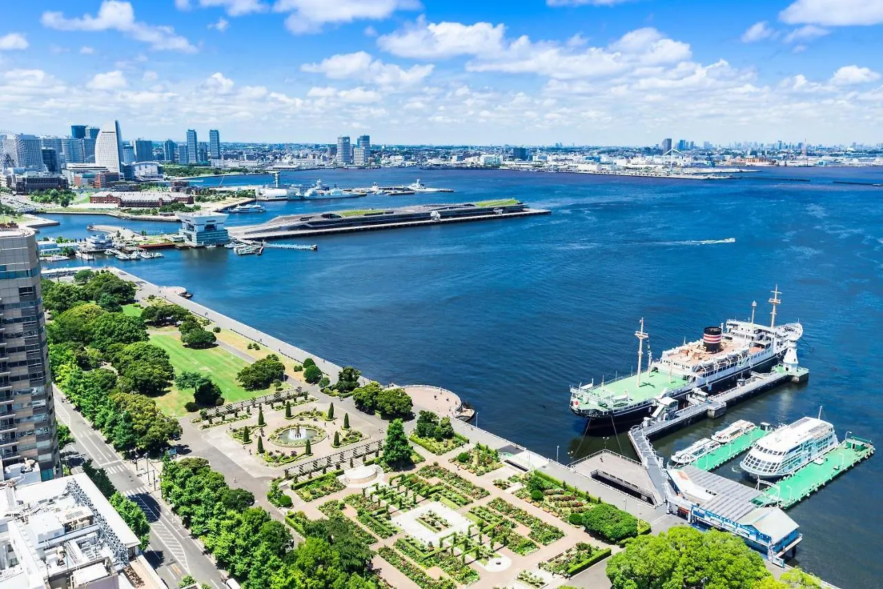 Yokohama Classic Apartment